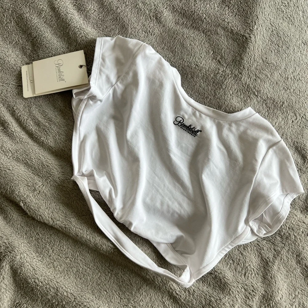 NEW! Bombshell Sportswear MUSCLE BACK TEE White Medium - Picture 2 of 5